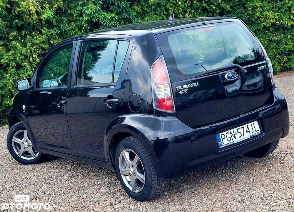 Subaru Justy - 2