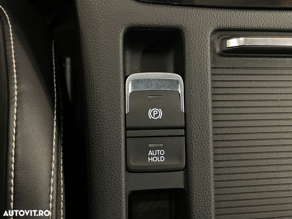 Volkswagen Passat 1.5 TSI ACT OPF DSG Comfortline - 27