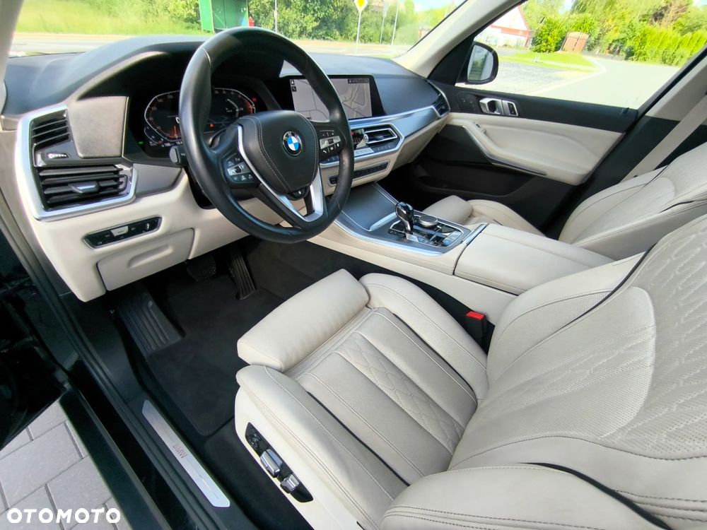 BMW X5 xDrive25d - 11