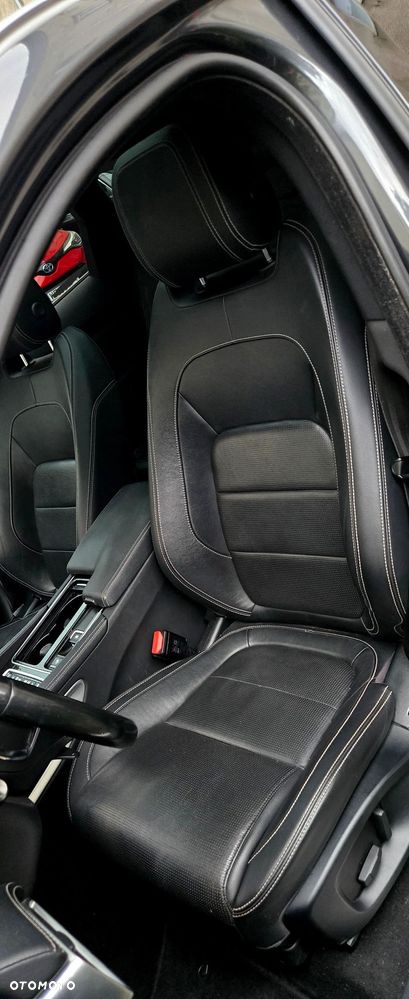 Jaguar F-Pace 3.0 V6 AWD R-Sport - 13