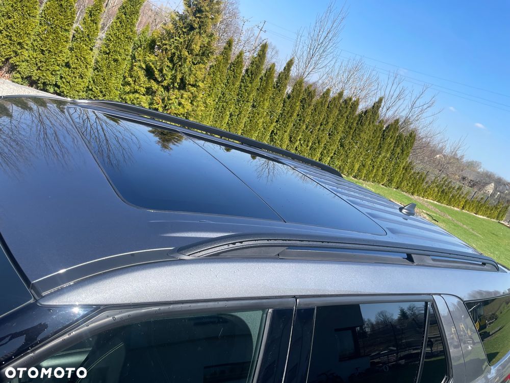 Ford Explorer EcoBoost Plug-in Hybrid PLATINUM - 10