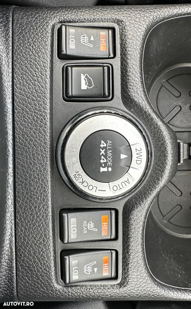 Nissan X-Trail 2.0 dCi ALL-MODE 4x4i Xtronic Tekna - 28