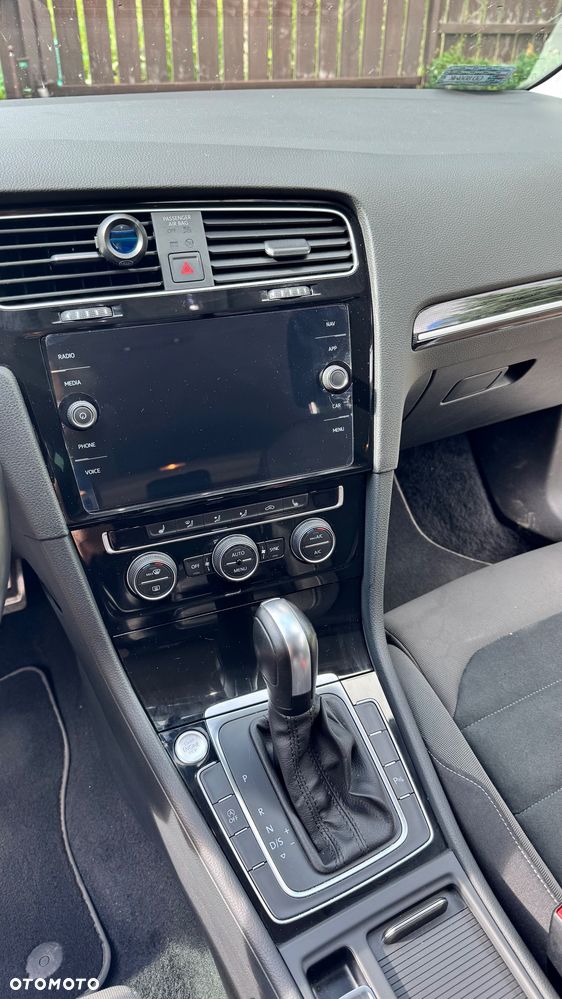 Volkswagen Golf 1.5 TSI BMT Evo Highline DSG - 7