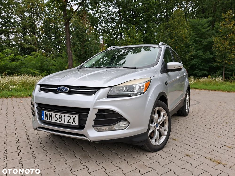 Ford Escape 2.0 EcoBoost AWD Titanium - 2