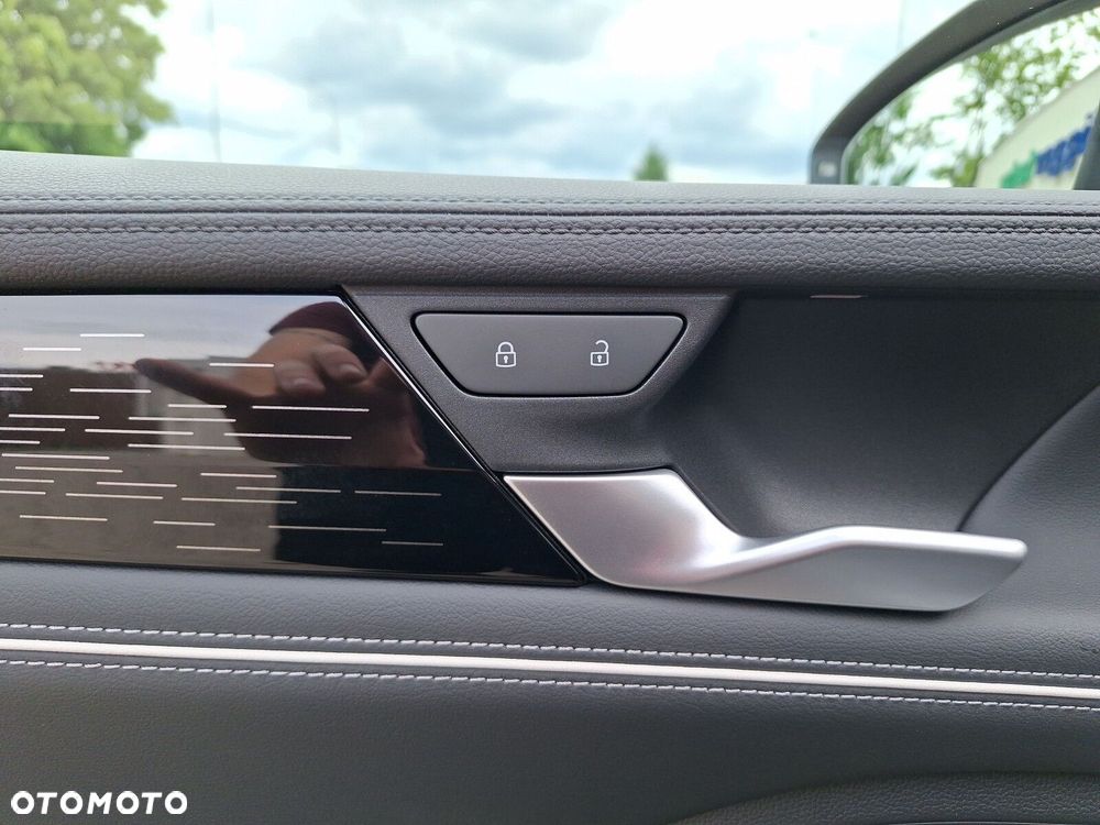 Volkswagen Passat - 21