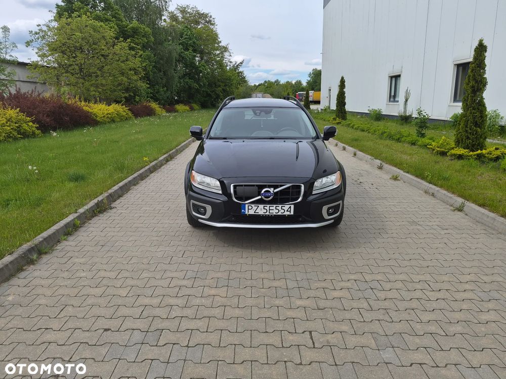 Volvo XC 70 D4 Momentum - 1