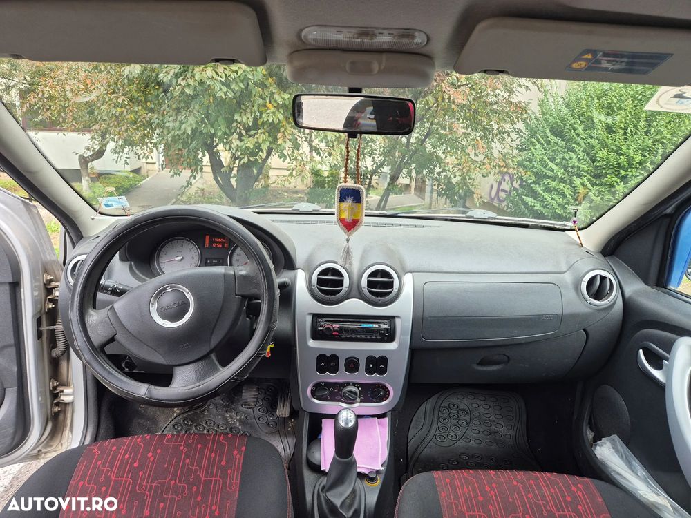 Dacia Logan 1.4 MPI - 10