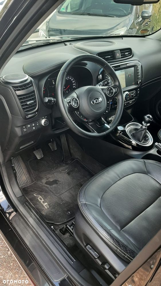 Kia Soul 1.6 CRDI L Business Line - 13