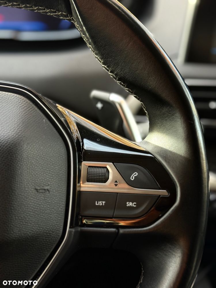 Peugeot 3008 1.5 BlueHDi Allure S&S EAT8 - 37