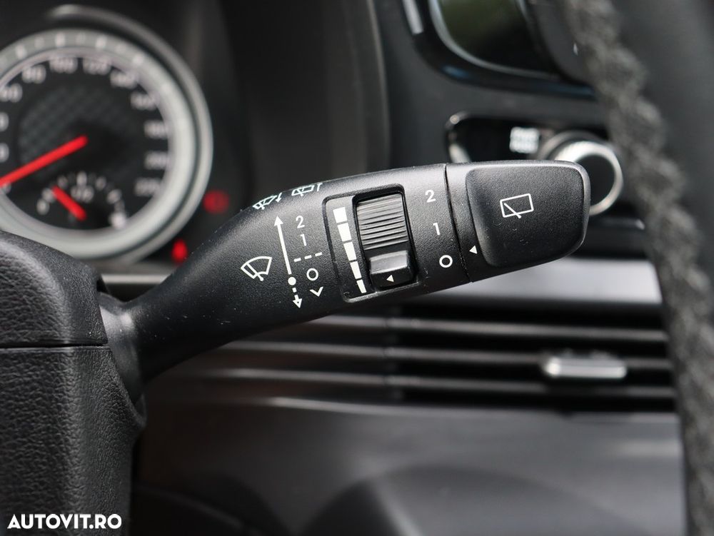 Hyundai i20 - 18