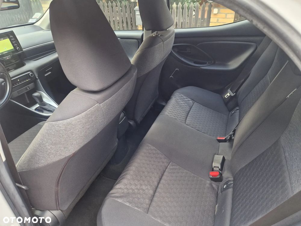 Toyota Yaris - 16