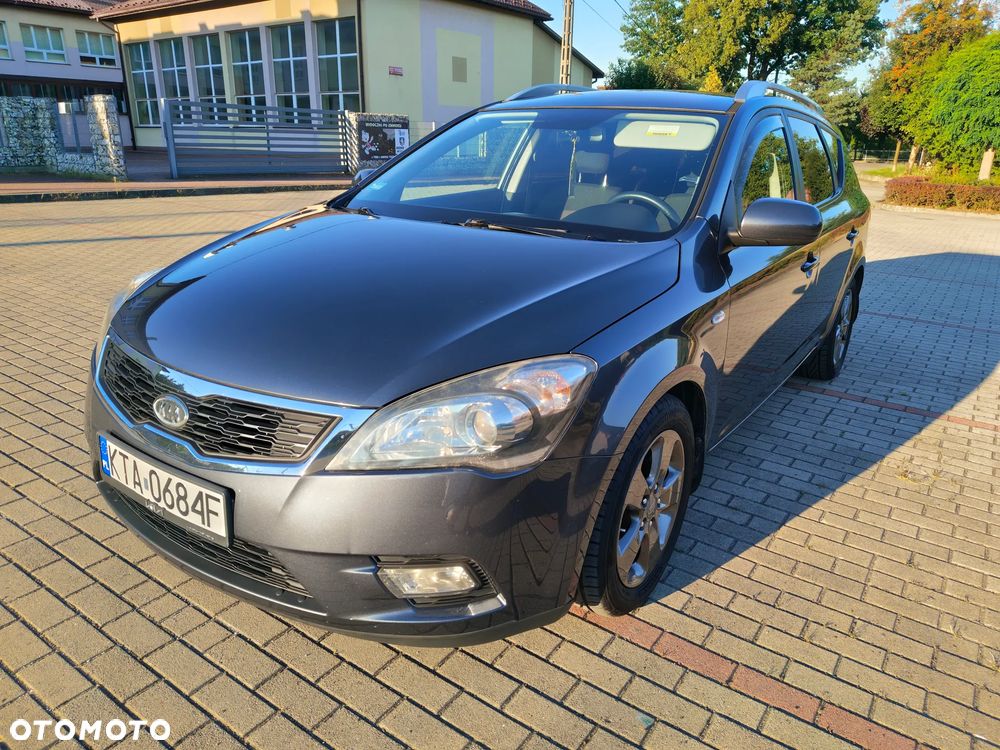 Kia Ceed 1.4 Comfort - 1