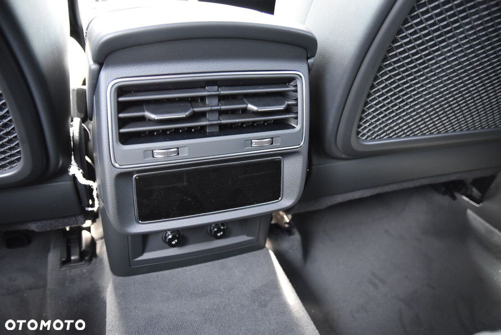 Audi Q7 - 16