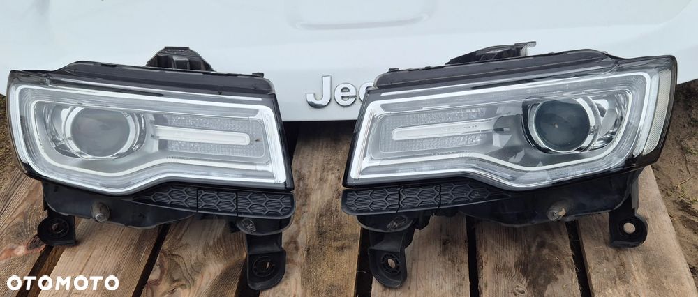 Kompletny Przód Biały PW7 Jeep Grand Cherokee WK2 Lift 2014-2017 Zderzak Wzmocnienie Chłodnice Belka Ślizgi Błotniki Lampy Maska itd - 5