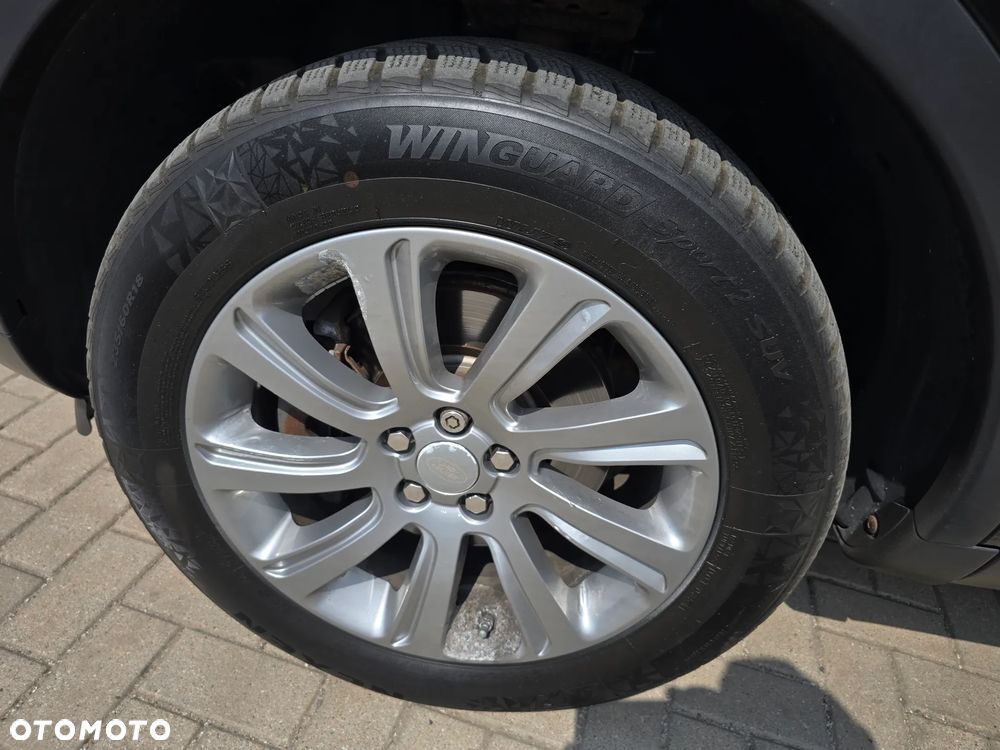 Land Rover Discovery Sport - 18