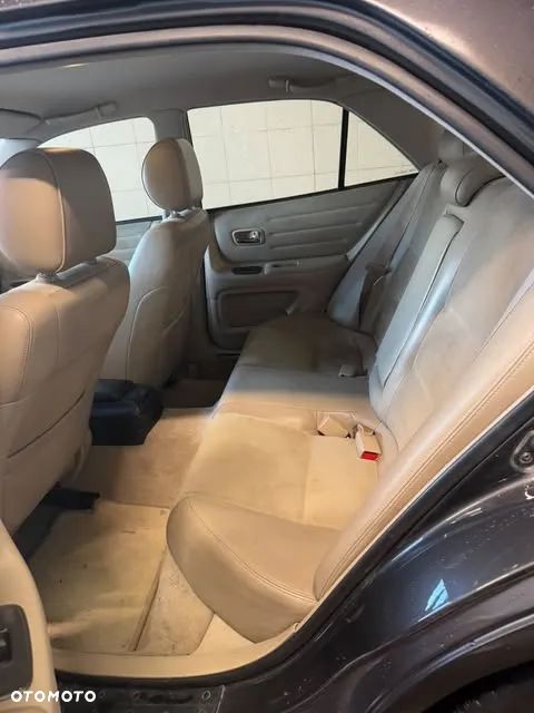 Lexus IS 200 Elegance - 6