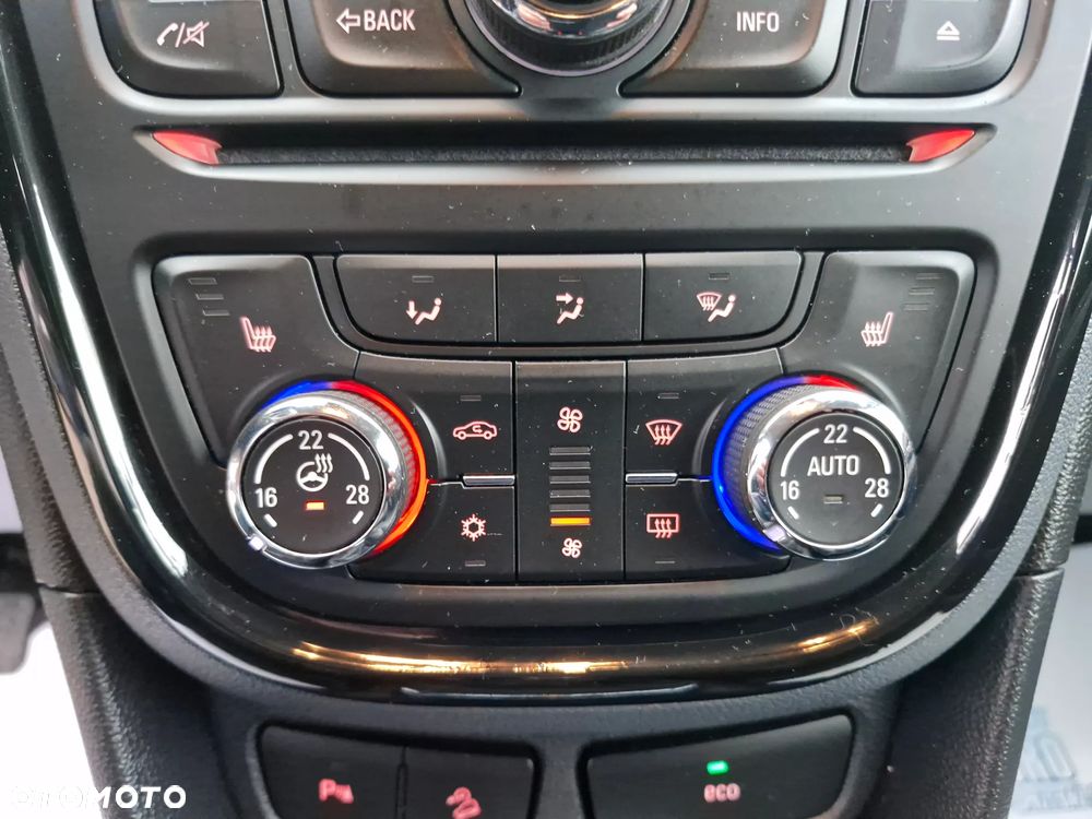 Opel Mokka 1.4 T Cosmo S&S EU6 - 11