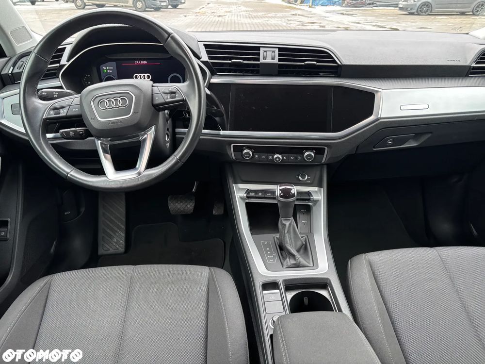 Audi Q3 35 TFSI S tronic - 15