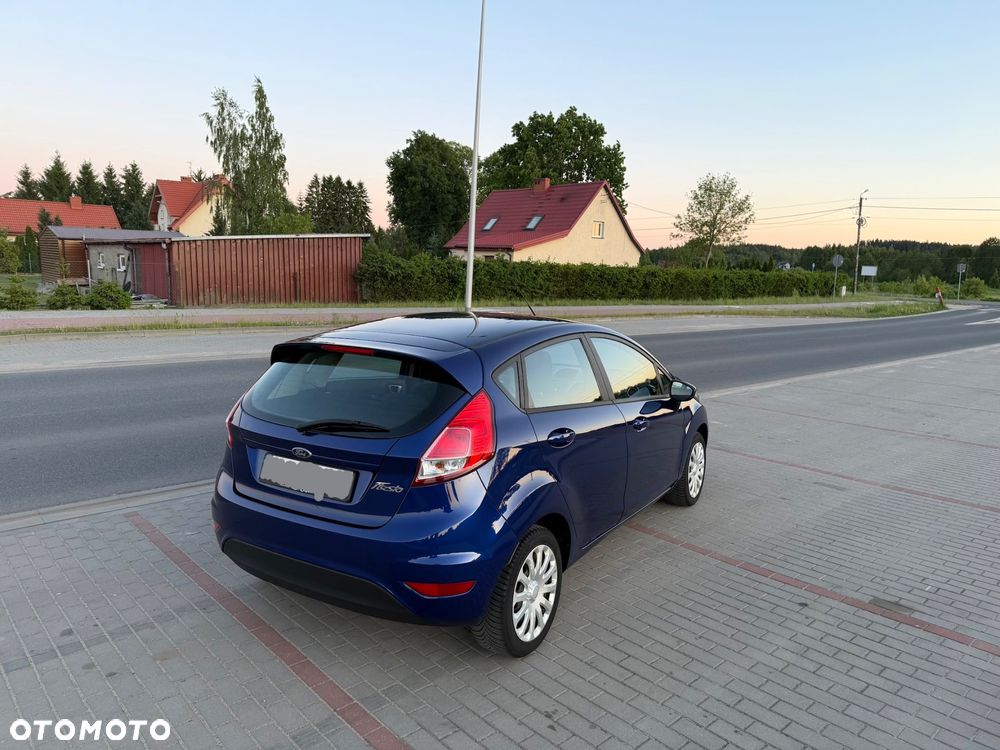 Ford Fiesta 1.4 Titanium EU6 - 4