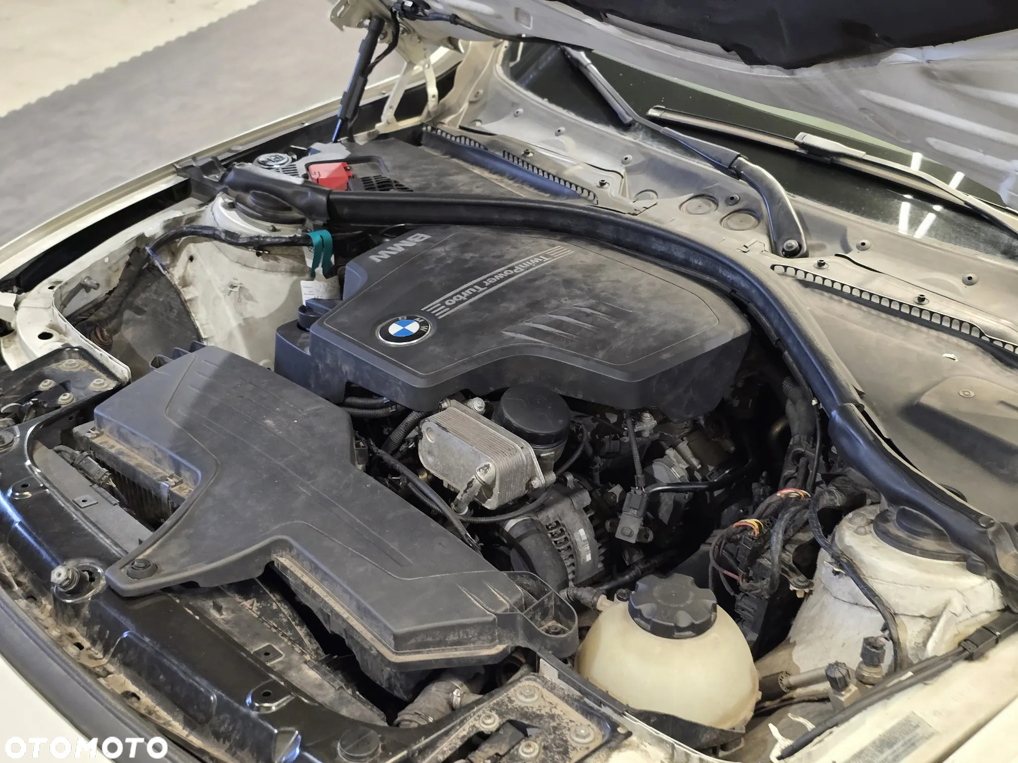 BMW Seria 3 328i xDrive - 11