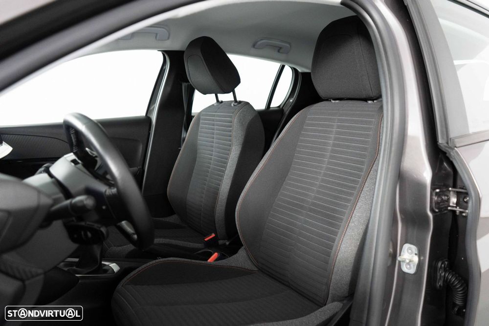 Peugeot 208 1.2 PureTech Active - 8