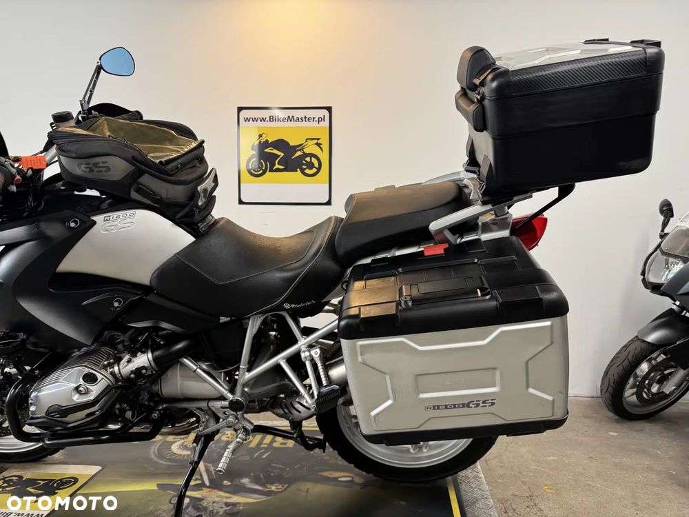 BMW R - 28