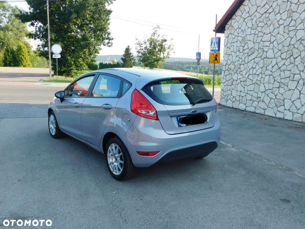 Ford Fiesta 1.25 Champions Edition - 5