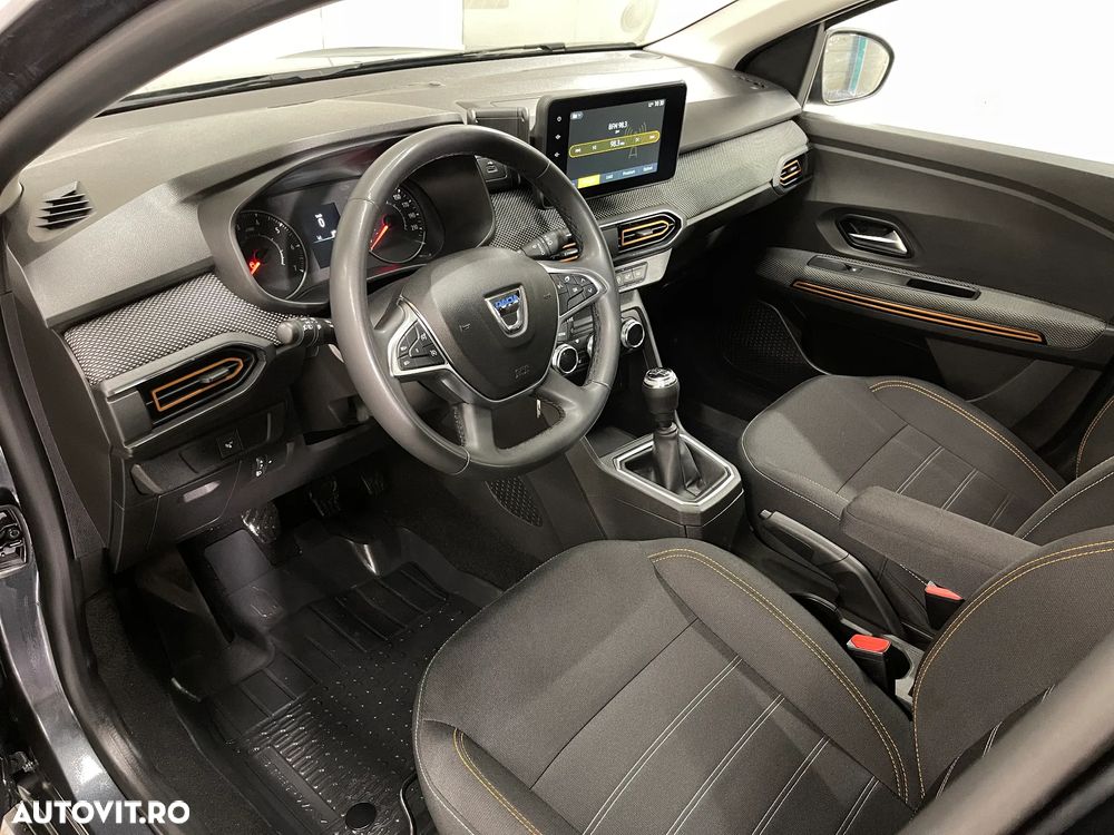 Dacia Sandero Stepway TCe 90 MT6 Comfort - 5