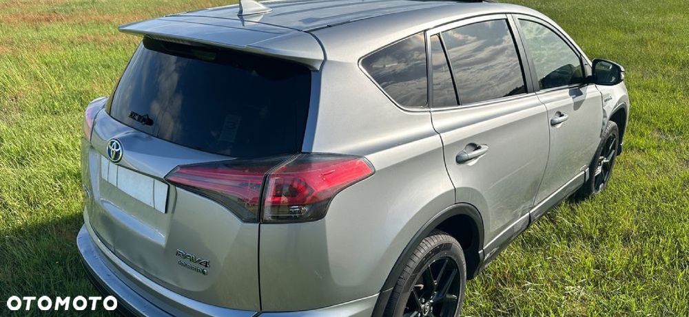 Toyota RAV4 2.5 4x4 Team Deutschland - 30