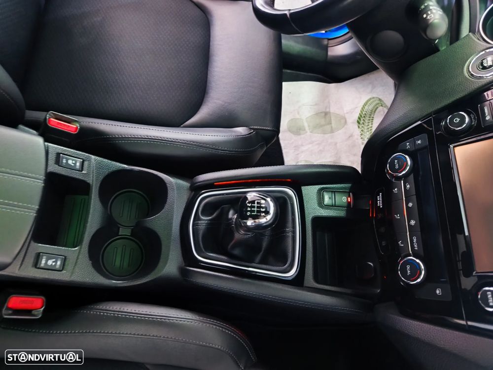 Nissan Qashqai 1.6 dCi Tekna J19 - 14