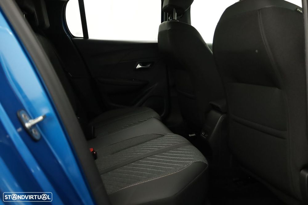 Peugeot 208 1.2 Hybrid Allure e-DCS6 — fotografia 21