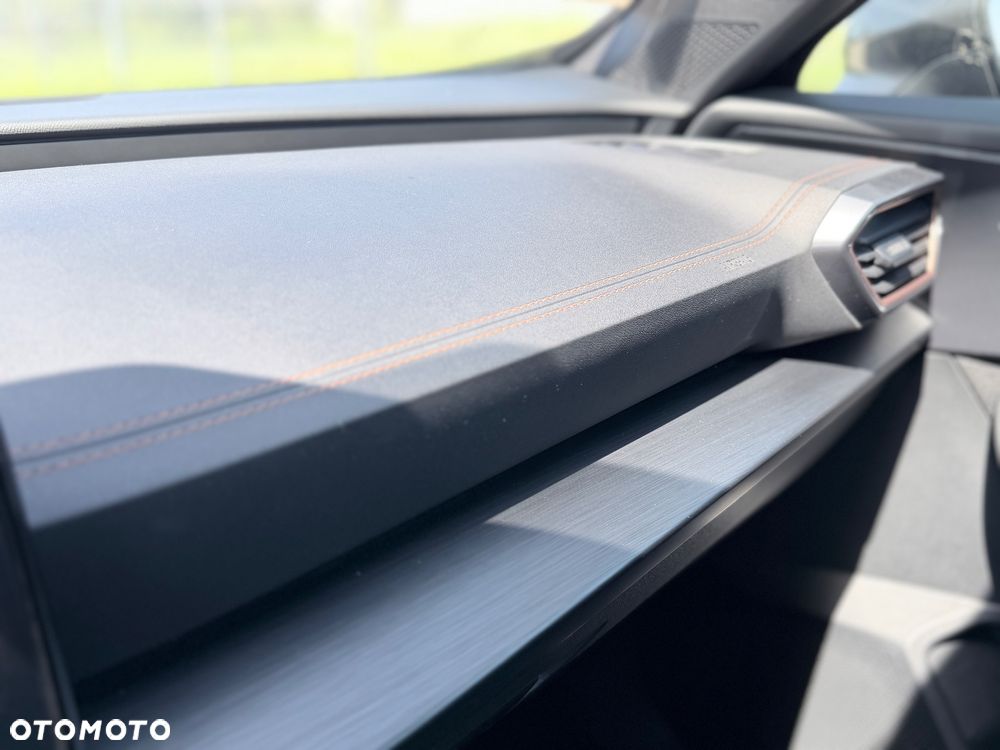 Cupra Formentor 1.4 e-Hybrid DSG - 12