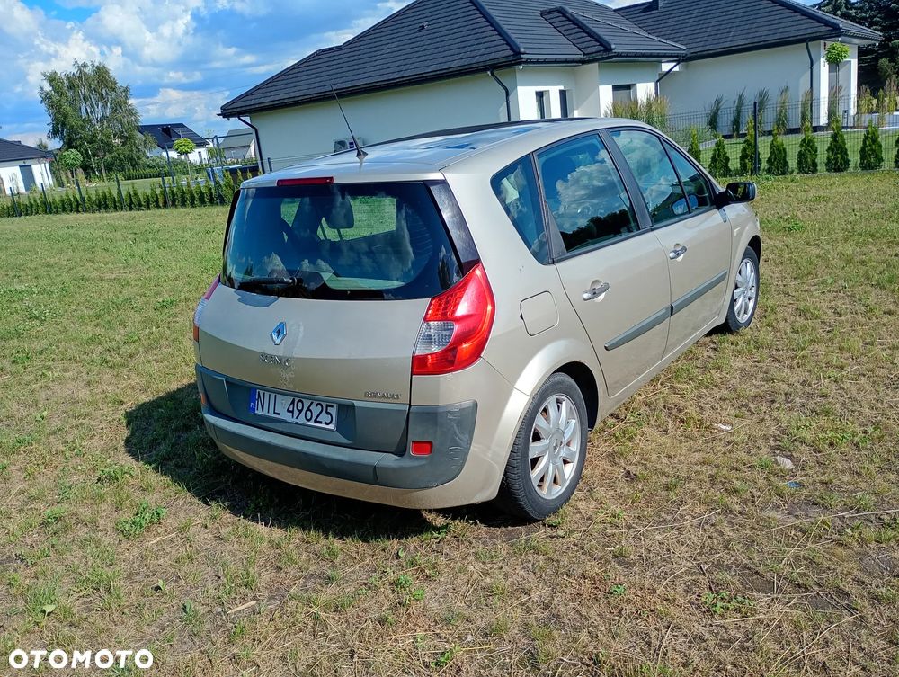 Renault Scenic 1.6 16V Confort Authentique - 5
