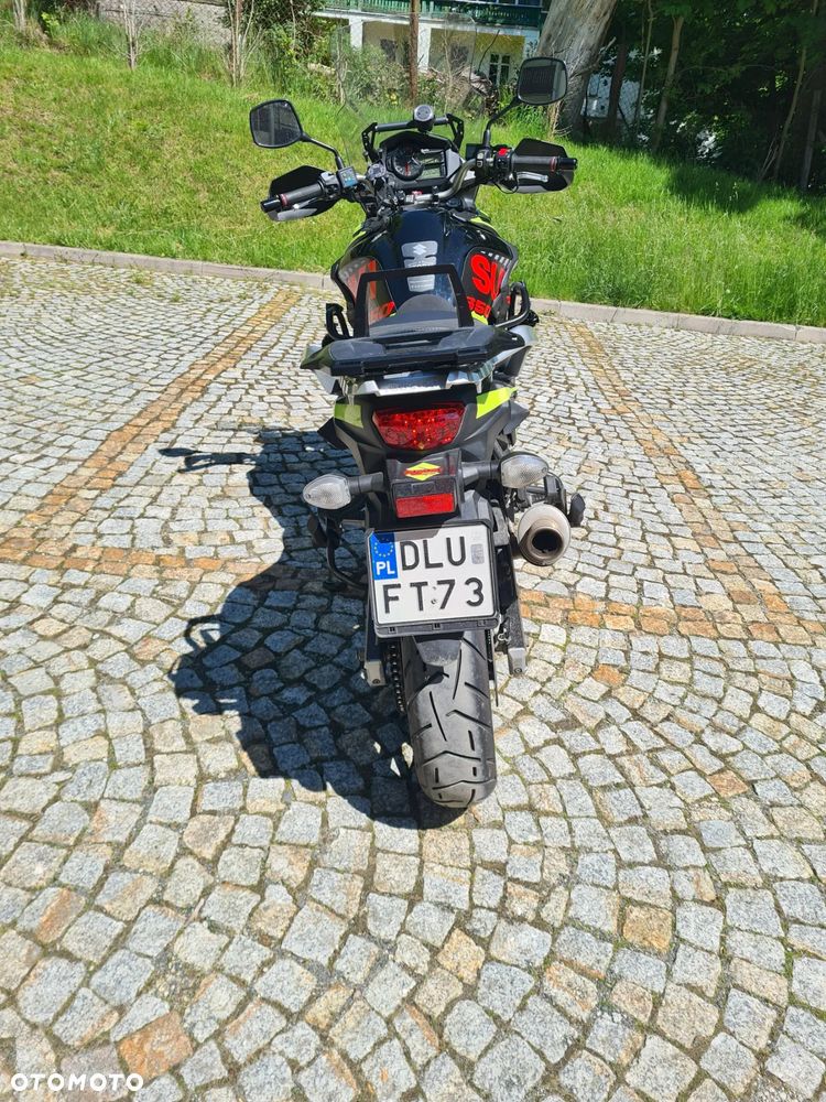 Suzuki V-STROM - 5