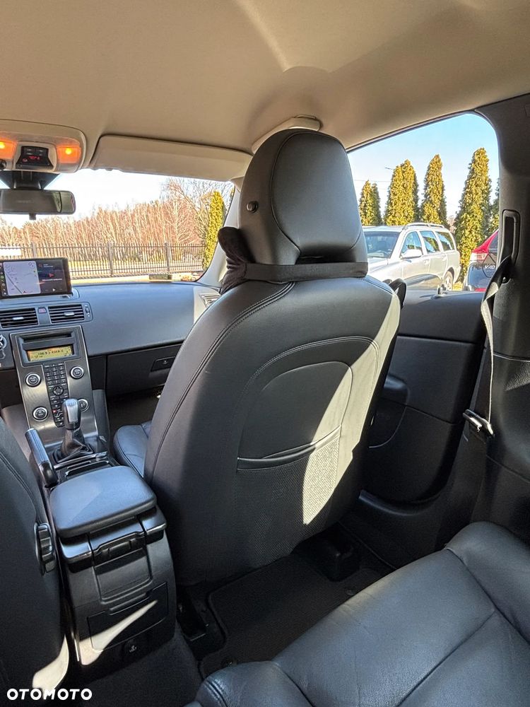 Volvo C30 D2 R-Design - 20