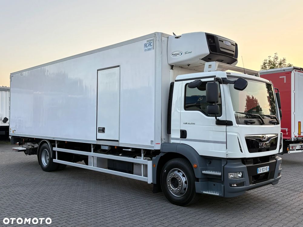 MAN TGM 18.290 ◼️ Chłodnia + Winda ◼️ 2018 ◼️ 329 tys. km ◼️ Automat ◼️ Carrier Supra 1150 Multitemp Silent ◼️ Drzwi boczne - 2