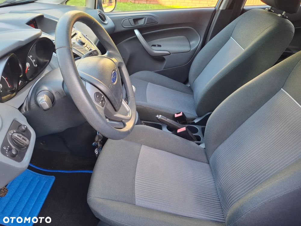Ford Fiesta 1.25 Silver X - 6