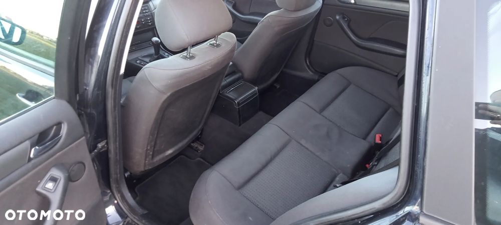 BMW Seria 3 320d - 9