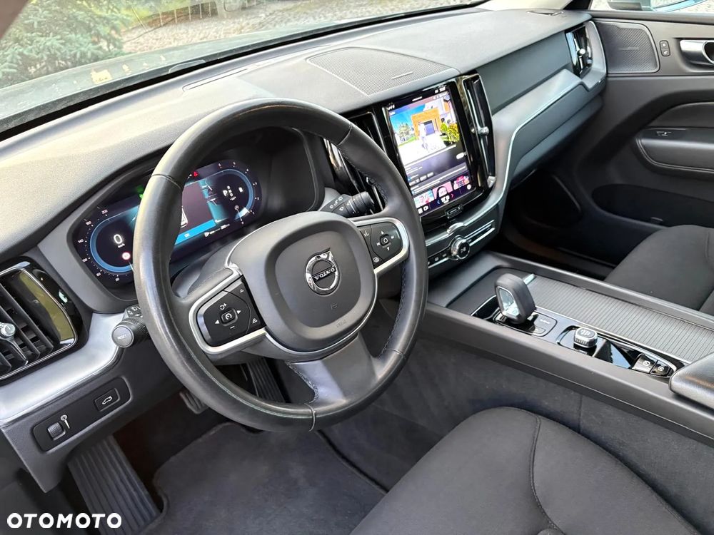 Volvo XC 60 B4 D AWD Momentum Pro - 14