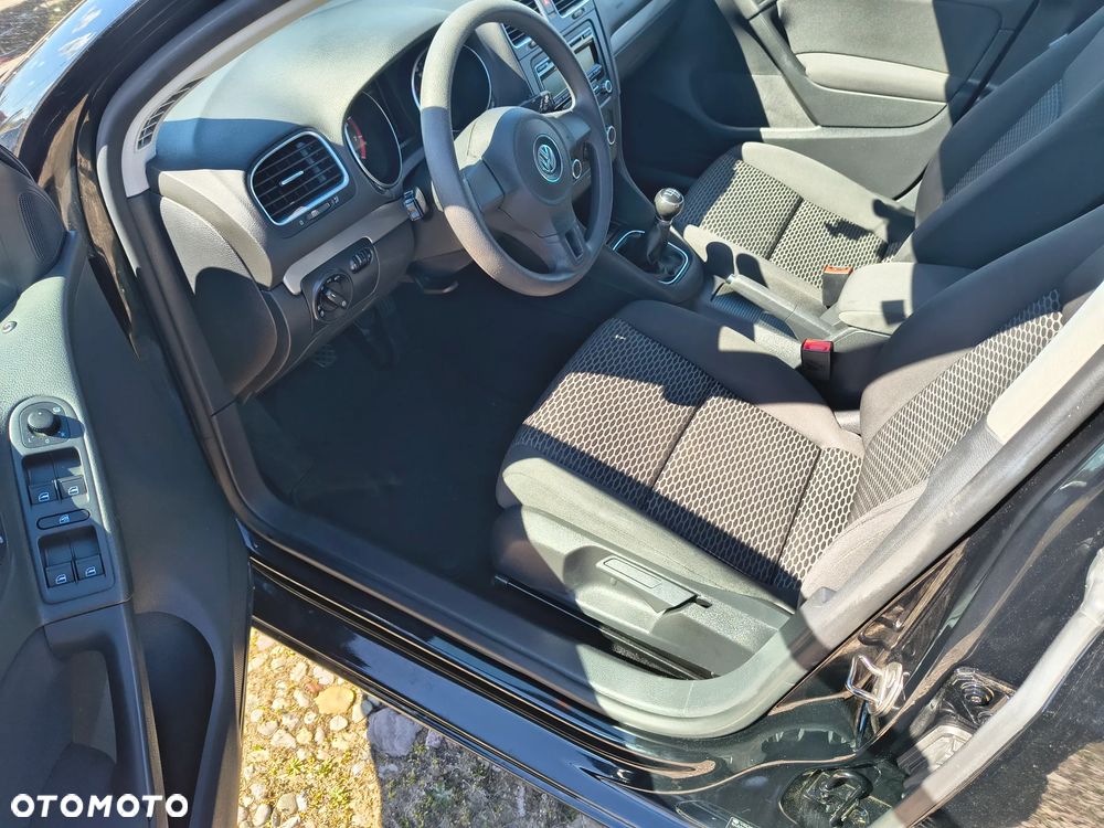 Volkswagen Golf 1.6 Edition - 5