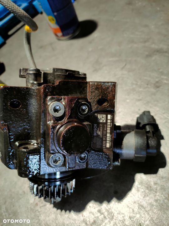 Pompa wysokiego ciśnienia paliwa Renault Trafic 2    2,0dci - 3