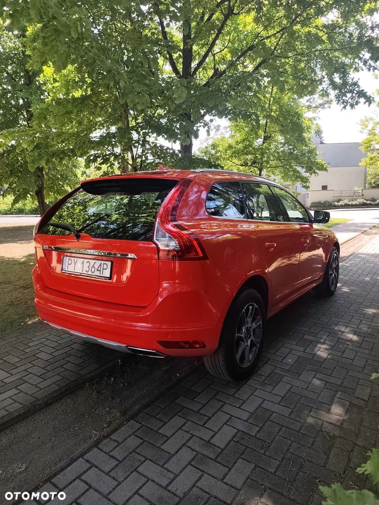 Volvo XC 60 D3 Drive-E Ocean Race - 4