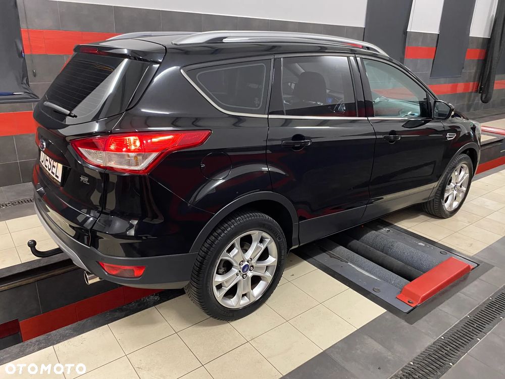 Ford Kuga 2.0 TDCi 4x4 Individual - 11