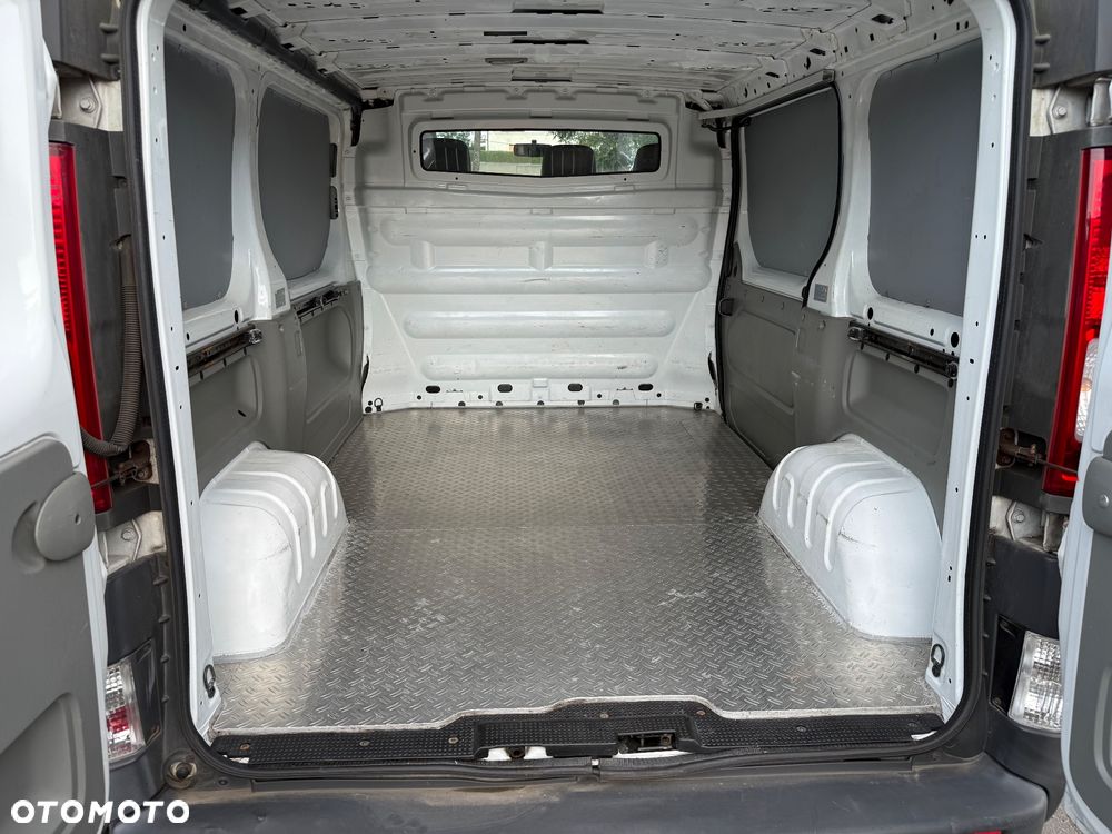 Opel Vivaro - 6