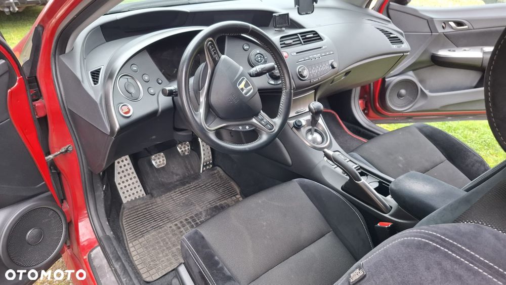 Honda Civic 1.8 TypeS - 10