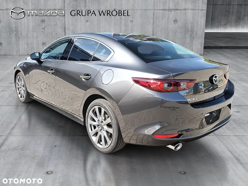 Mazda 3 - 8