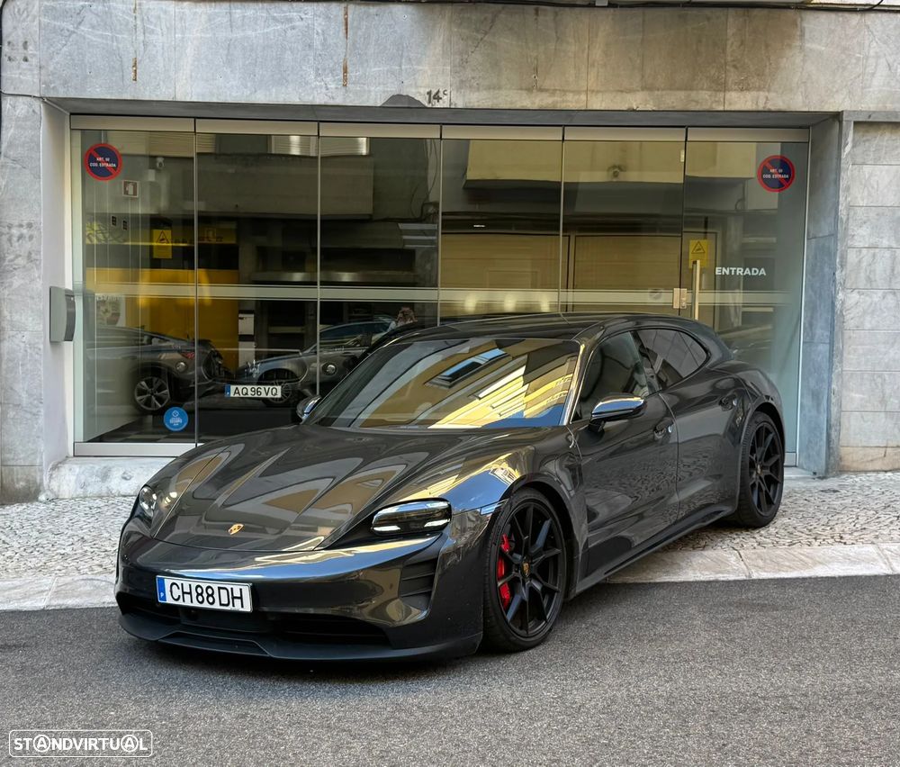 Porsche Taycan Sport Turismo GTS - 1