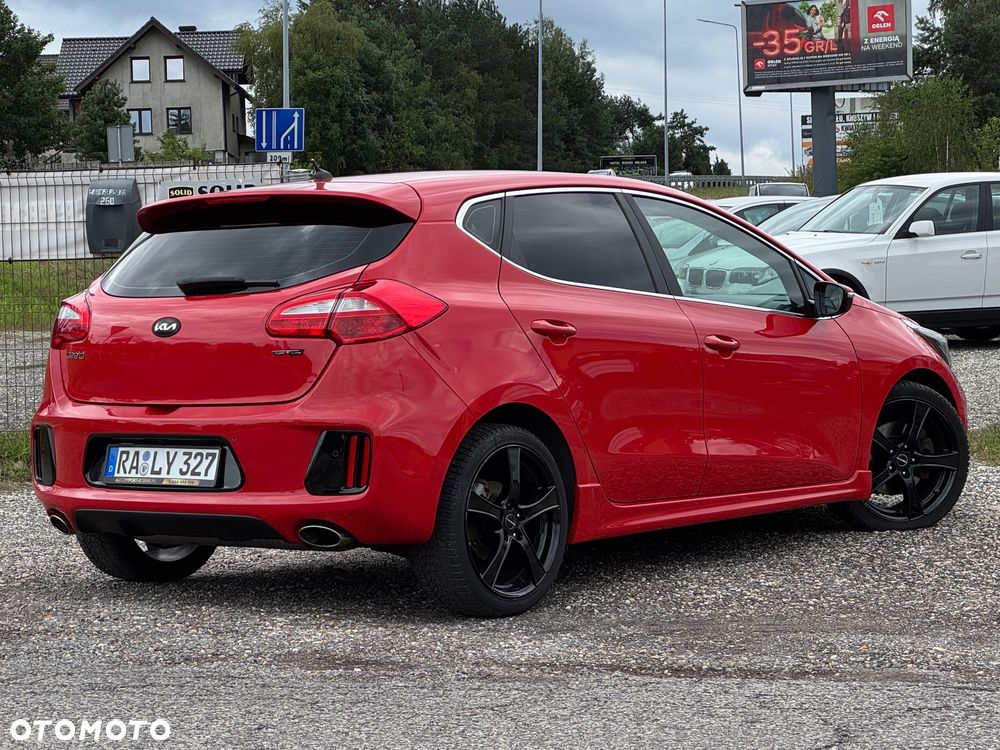 Kia Ceed 1.6 CRDi GT Line DCT - 11