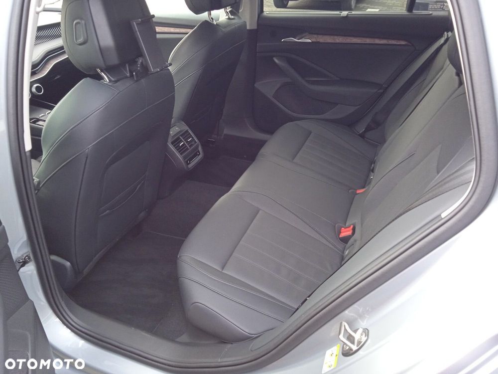 Skoda Superb 2.0 TSI 4x4 L&K DSG - 13