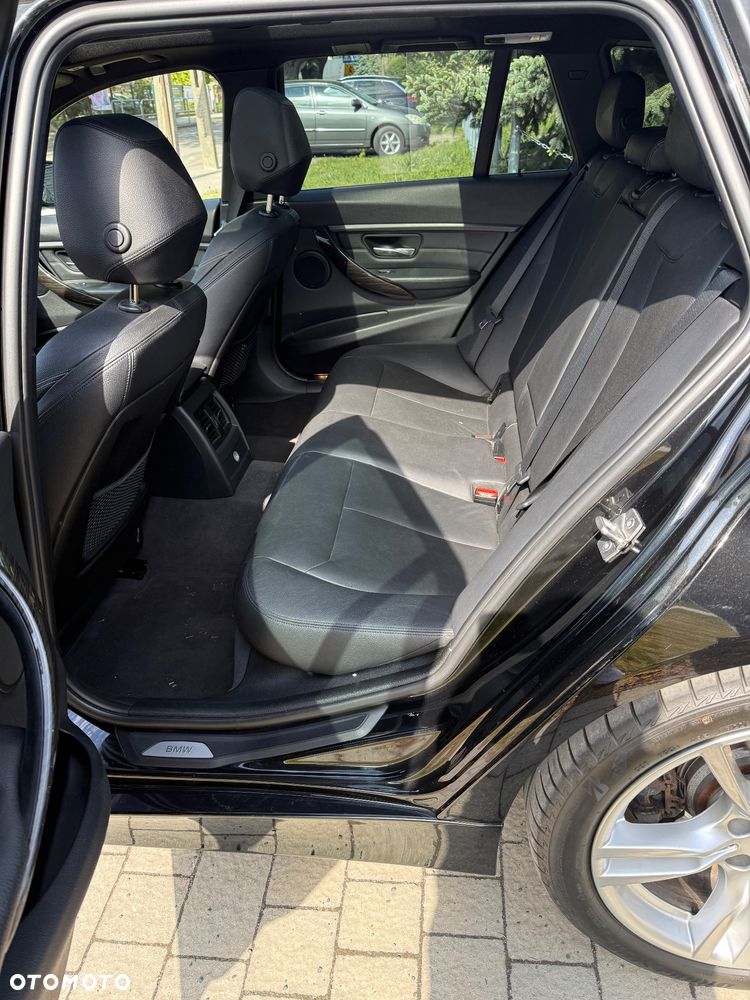 BMW Seria 3 320d - 11